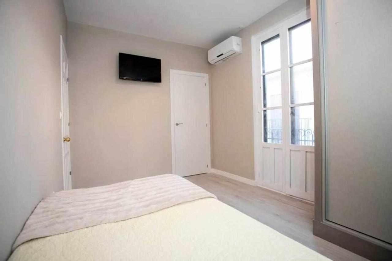 Hostal Viena Plaza Nueva Гранада Екстер'єр фото