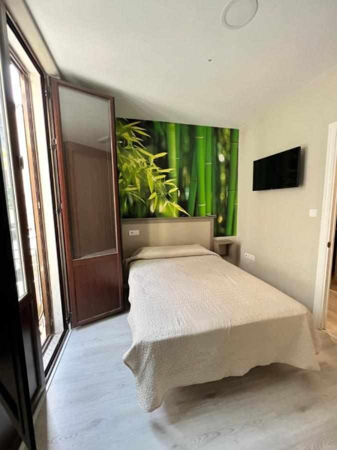 Hostal Viena Plaza Nueva Гранада Екстер'єр фото